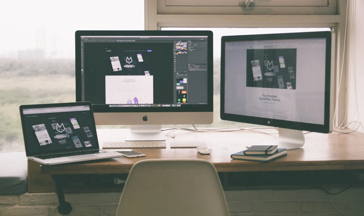 What Are 10 Things a Website Should Have
