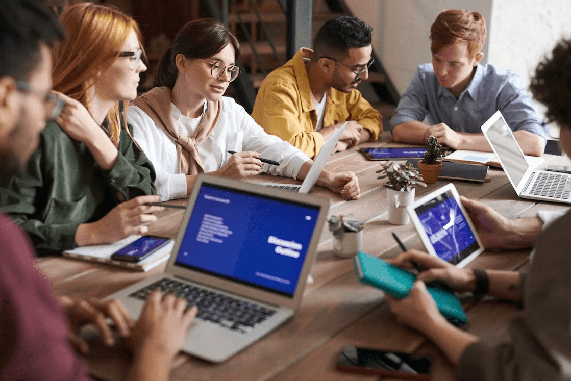 4 Reasons Why You Should Hire a Digital Marketing Agency for Search Engine Optimization (SEO)