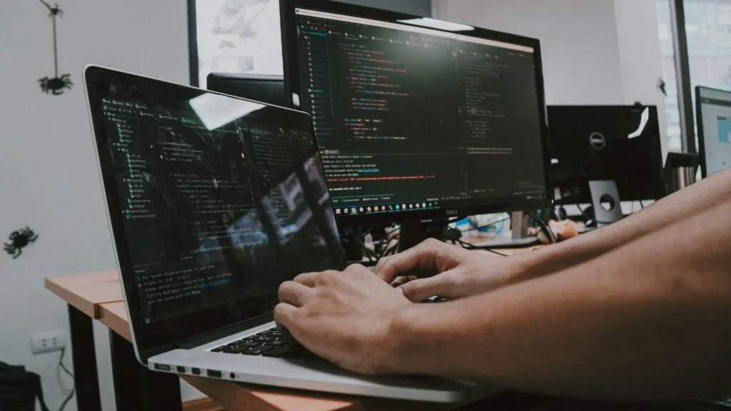 Browse-Safely-And-Freely-With-A-Free-VPN-002