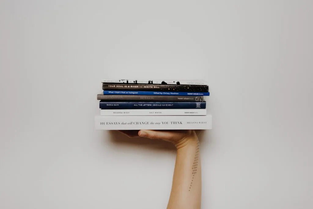 Why-Publish-a-Book-on-Amazon-How-to-Do-it-001