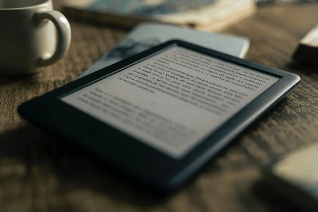 Why-Publish-a-Book-on-Amazon-How-to-Do-it-002