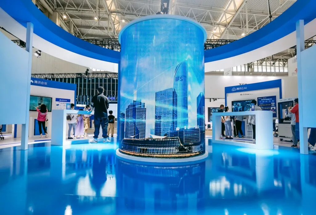 Trade-Show-101-A-Comprehensive-Journey-through-Exhibitions-and-Beyond-002