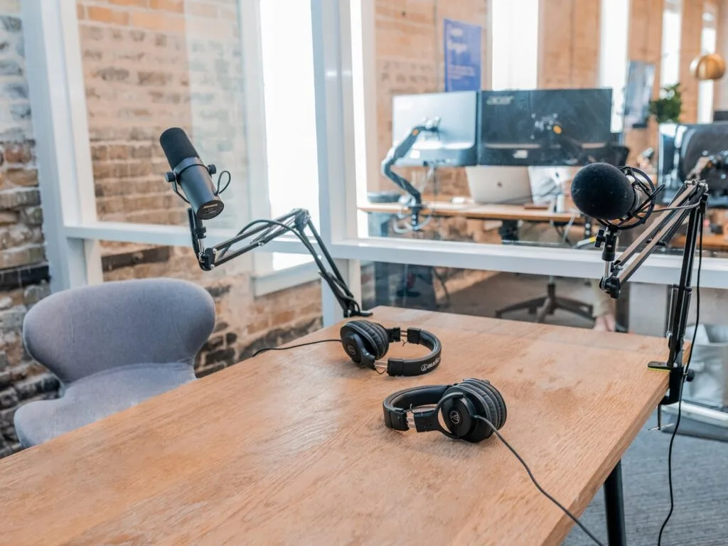 5-Tips-for-Better-Quality-Podcast-Audio-Even-if-Youre-Just-Starting-Out-001