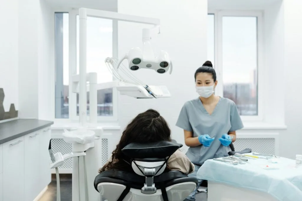 Dental-Marketing-Why-Clinics-Should-Invest-in-a-Robust-Local-SEO-Plan-001