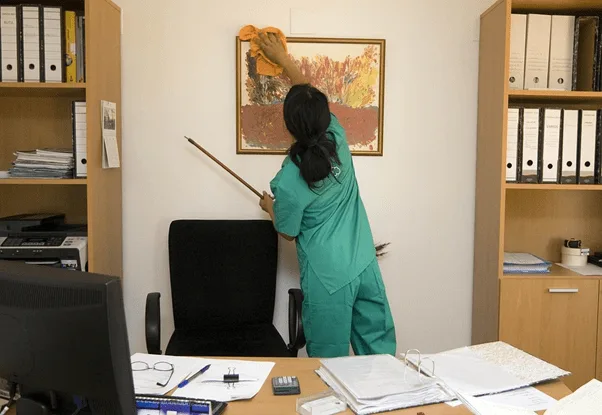 keep office clean