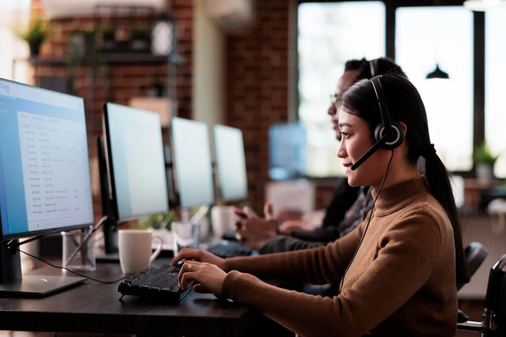 Multichannel-Customer-Support-What-it-Is-and-How-to-Provide-It-002