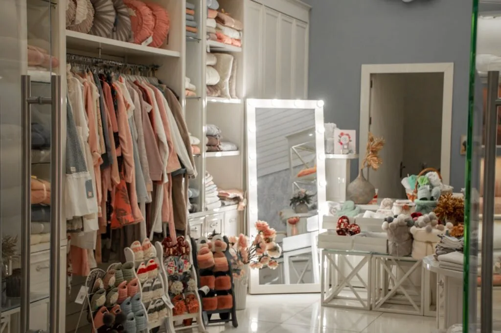 closet themed clothing store