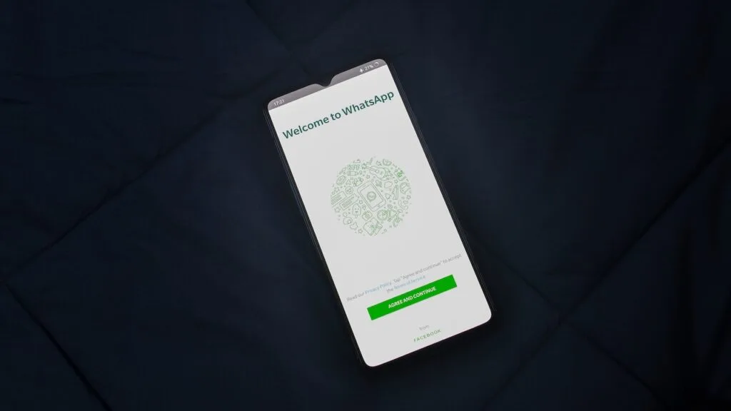 Building-A-WhatsApp-Marketing-Strategy-Key-Elements-To-Consider-002
