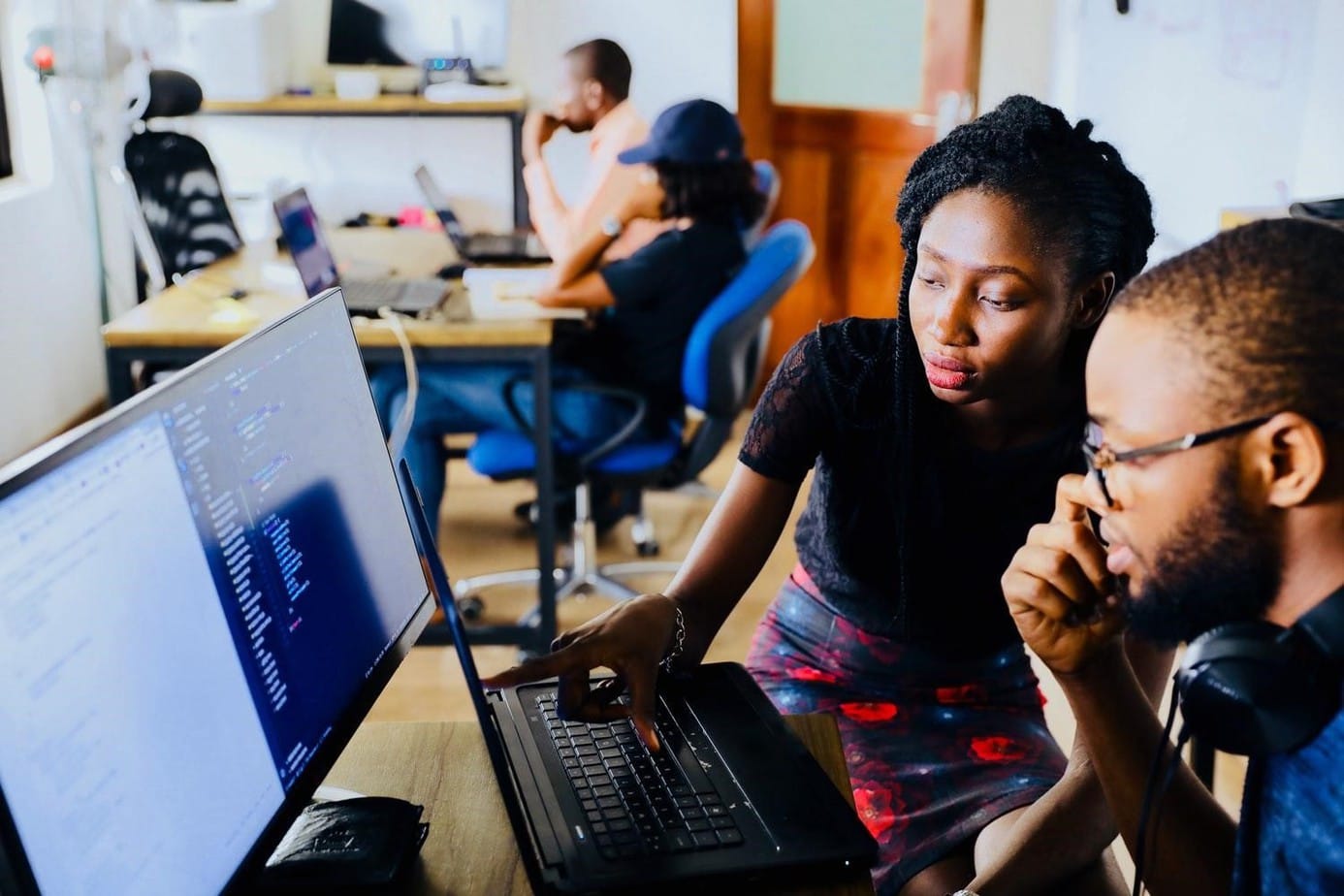 These 6 Key Points Convince you to use Human Translation in Business
