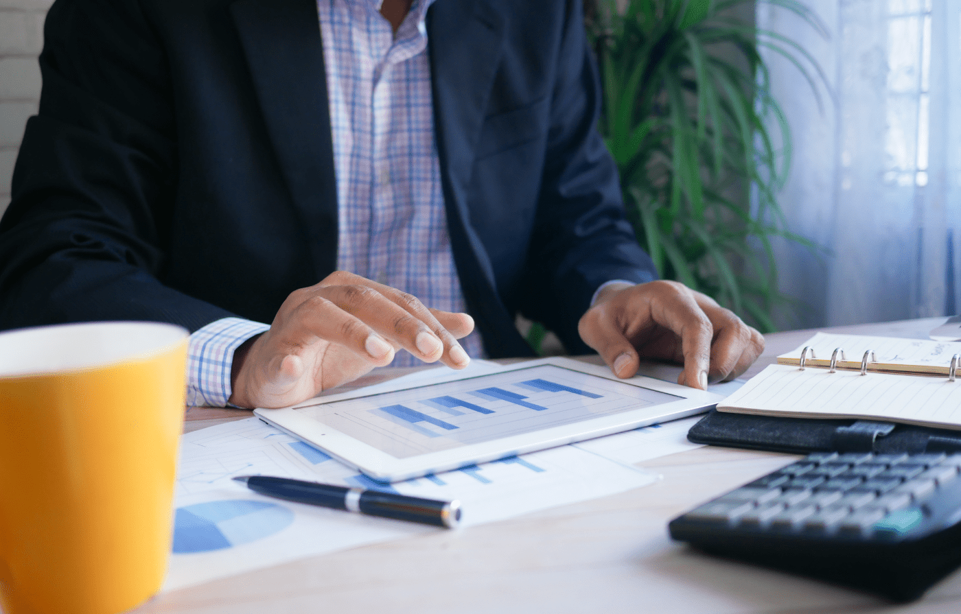 7 Effective Tips to Promote Your Financial Advisor Business and Stand Out in a Competitive Market