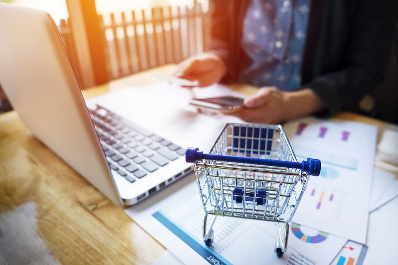 Top 3 CMS for Your E-commerce Business Compared to Custom Solutions