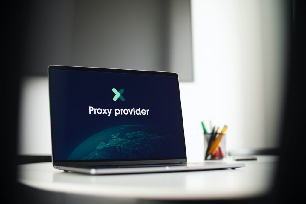 Proxy-Servers-Your-Personalized-Key-to-a-Faster-Safer-Internet-001