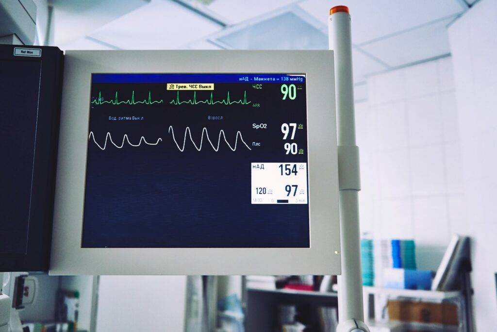 holter monitor image