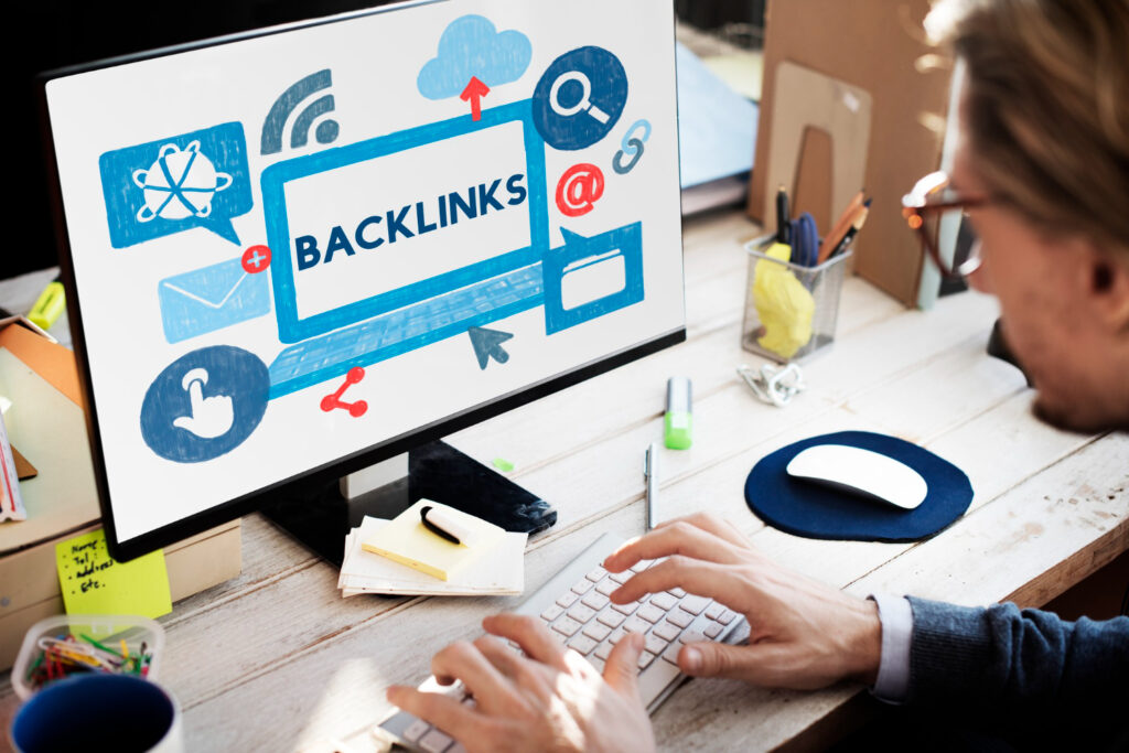 backlink and hyperlink SEO concept